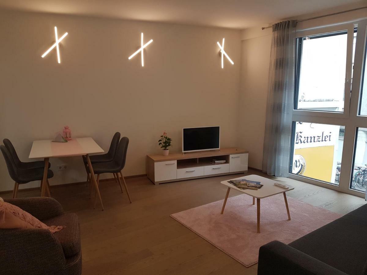 Central Family-Friendly Apt In فيينا المظهر الخارجي الصورة